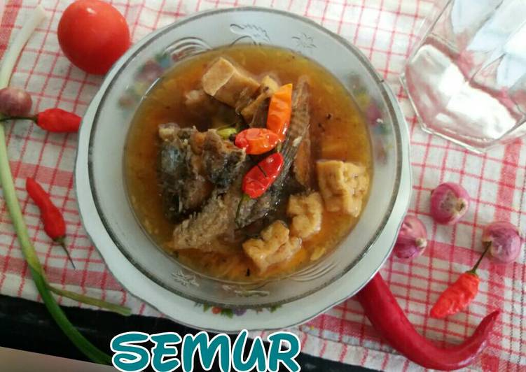 Resep Semur Ikan Mujaer & Tahu Goreng By Dewi Dhew