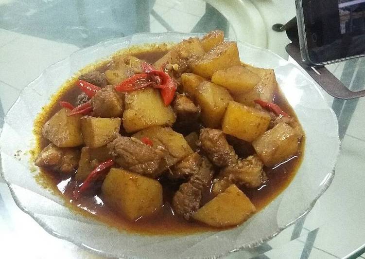 resep Pork Rendang with Potato