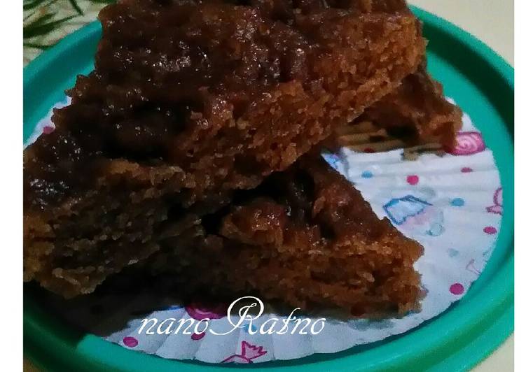 gambar untuk resep makanan Cake/bolu 2 bahan (marie n skm coklat)