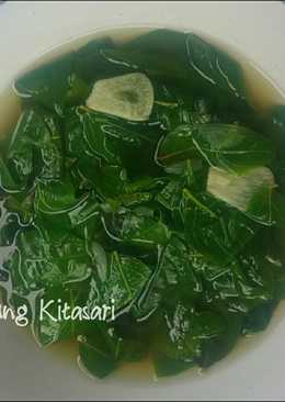 Sayur bening daun katuk