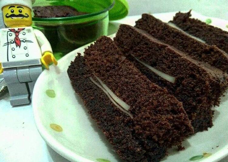 cara membuat Brownies Kukus Cokelat Lapis Keju