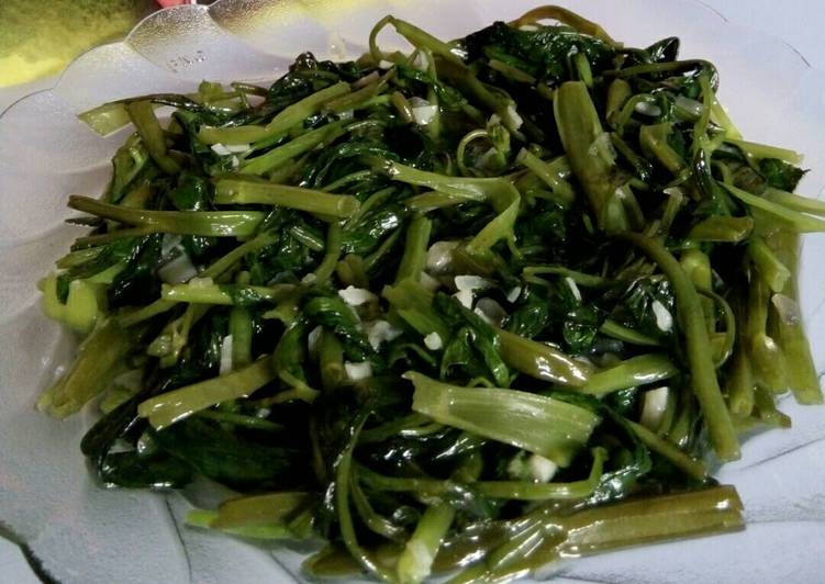 resep lengkap untuk Ca Kangkung Bawang Putih