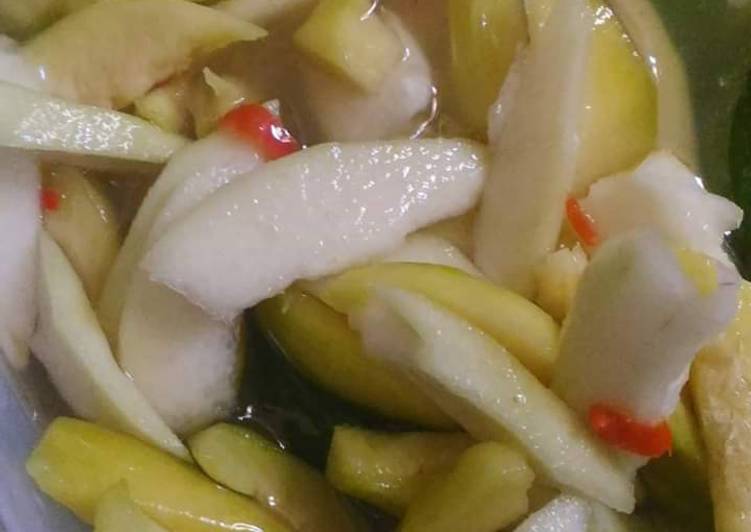 Asinan buah kedonjam(kedondong jambu) recipe main photo