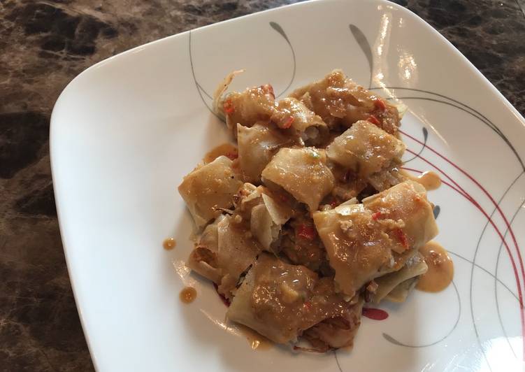 resep lengkap untuk Lumpia bumbu kacang