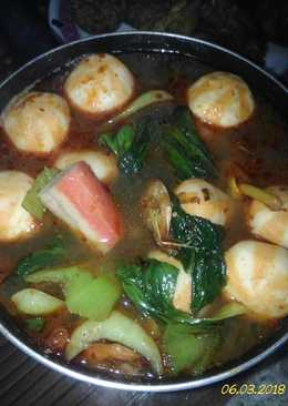 *Tom Yum sweger...