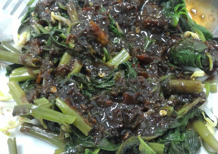 Resep Rujak kangkung-bayam petis By Anindita Riskiani