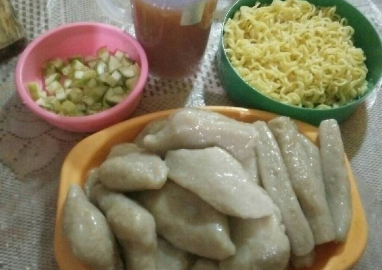 gambar untuk cara membuat Pempek + cuko simple