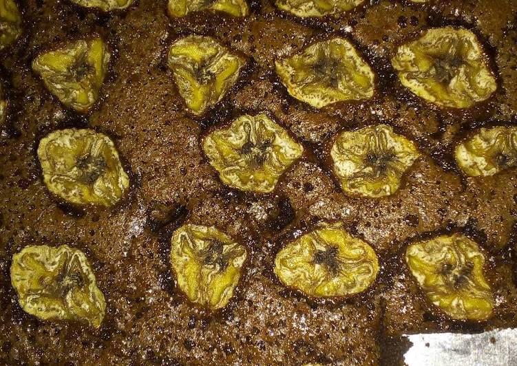 gambar untuk cara membuat Brownis putel pisang keju