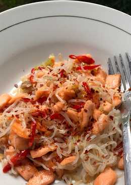 Shirataki Aglio Olio Salmon Sederhana