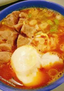 Mie kuah bakso telur ala abang-abang