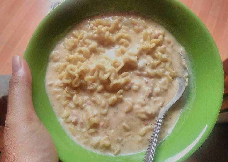 bahan dan cara membuat Mie Carbonara