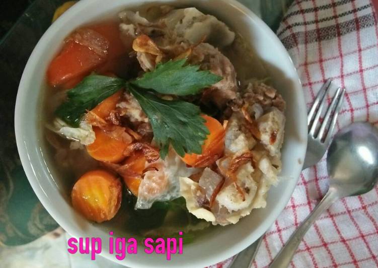 gambar untuk resep makanan Sup iga sapi