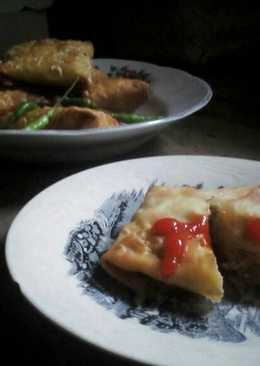 Martabak telur campur