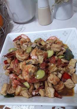 Tumis udang tahu pete