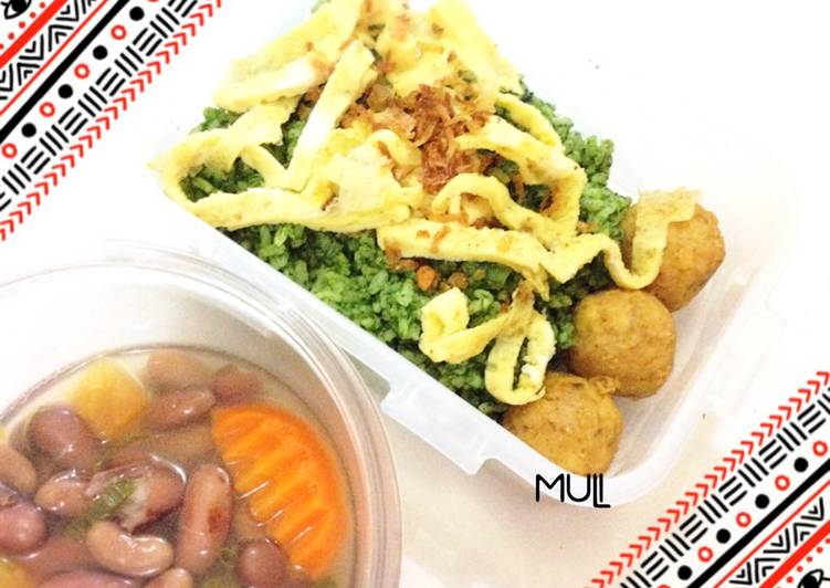 gambar untuk resep makanan Nasi hijau + mendhol tempe + sup kacang merah ??