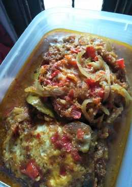 Telur ceplok di semur