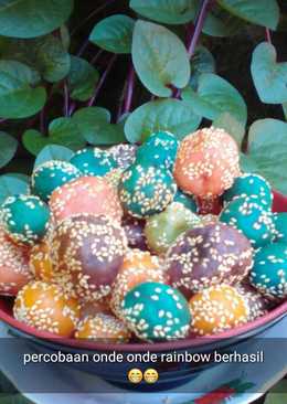 Onde-onde rainbow isi kacang ijo