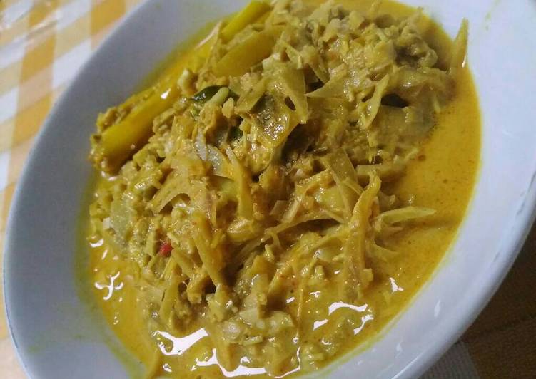 resep makanan Sayur Jantung santan ikan asar