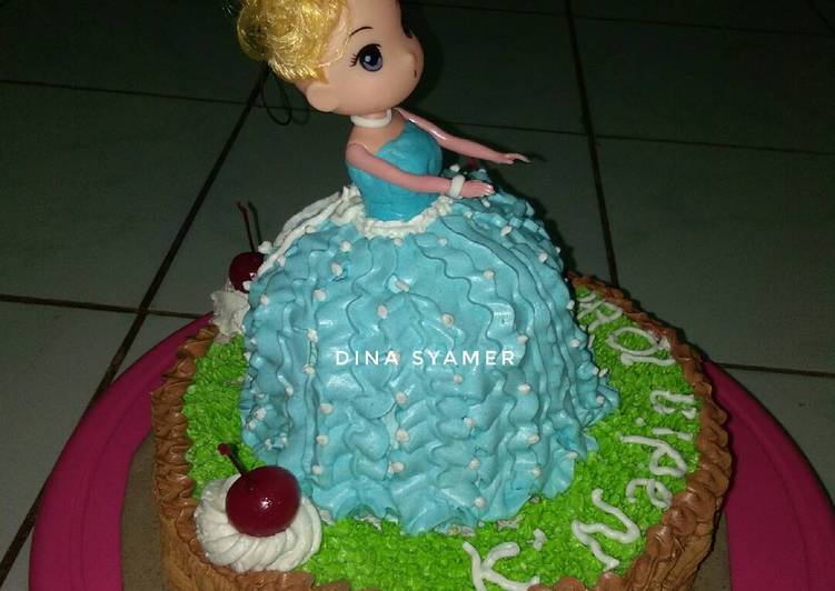 resep lengkap untuk Birthday Cake Barbie