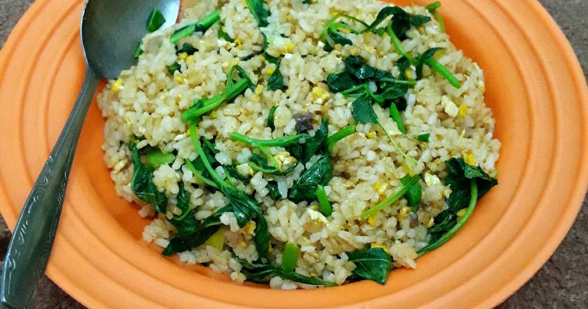 Resep Nasi Goreng Bayam oleh Eka Aw - Cookpad