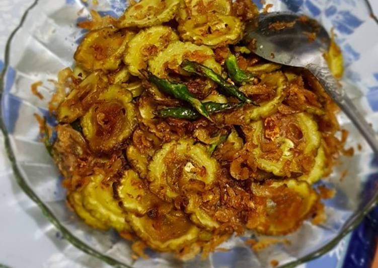 Tumis pare dan ebi