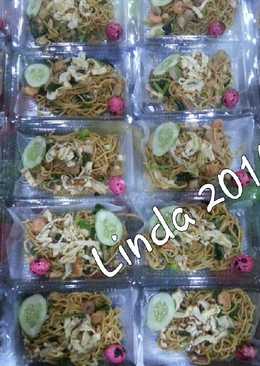 Mie ulang tahun