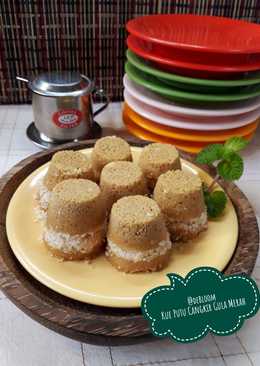 403. Kue Putu Cangkir Gula Merah