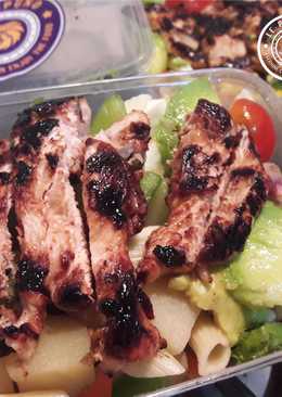 Honey Lime Chicken Salad With Thai Peanut Sauce