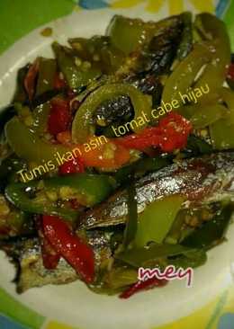 Tumis ikan asin tomat cabe hijau