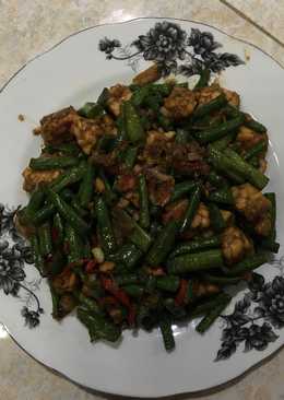 Tumis kacang panjang tempe pedas