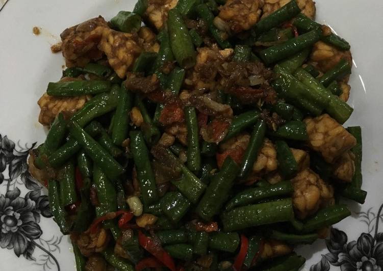 resep Tumis kacang panjang tempe pedas