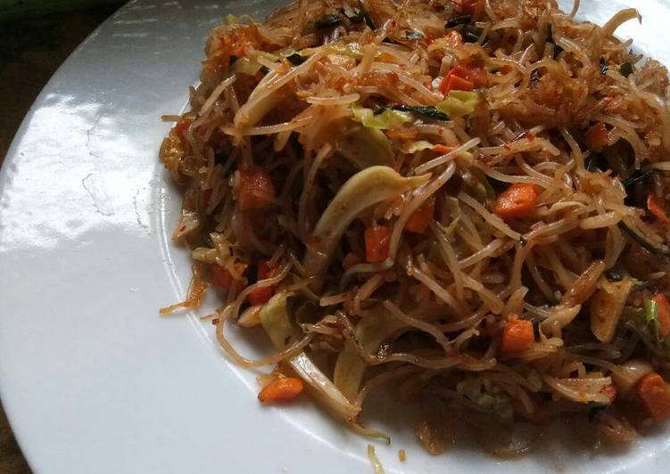 cara membuat Bihun goreng spesial