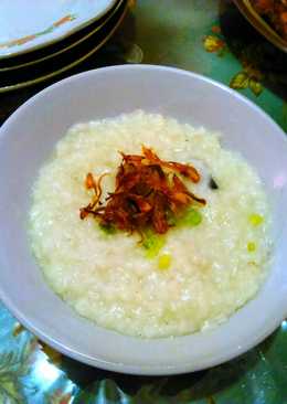 Bubur nasi santan hemat bumbu