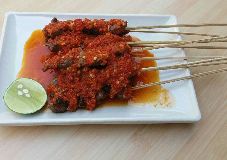 bahan dan cara membuat Sate Plecing