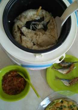 Nasi liwet peda sederhana ricecooker