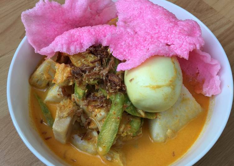 cara membuat Lontong Sayur Padang