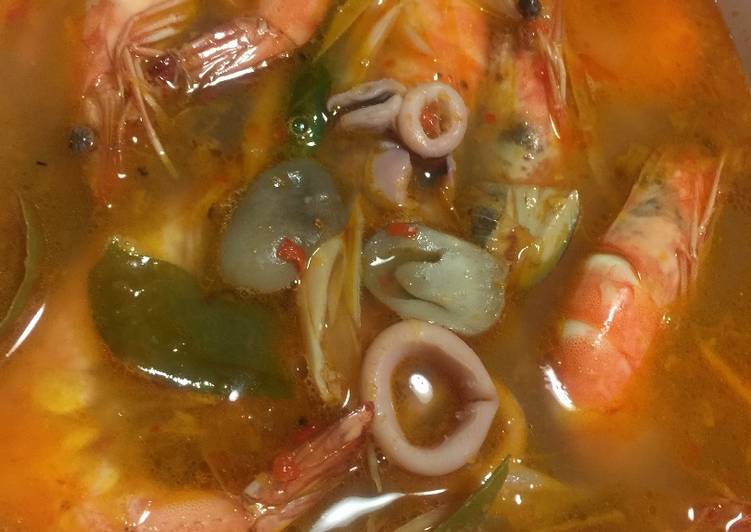 gambar untuk resep makanan Tom yam udang