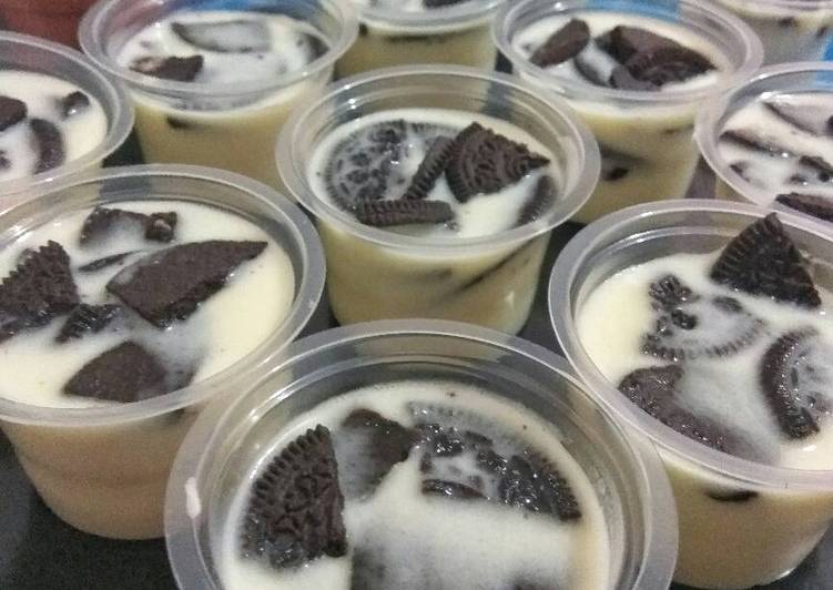 Cara Membuat Puding Susu Oreo Cup