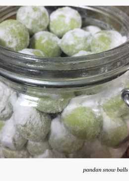 Pandan Snow Balls Cookies