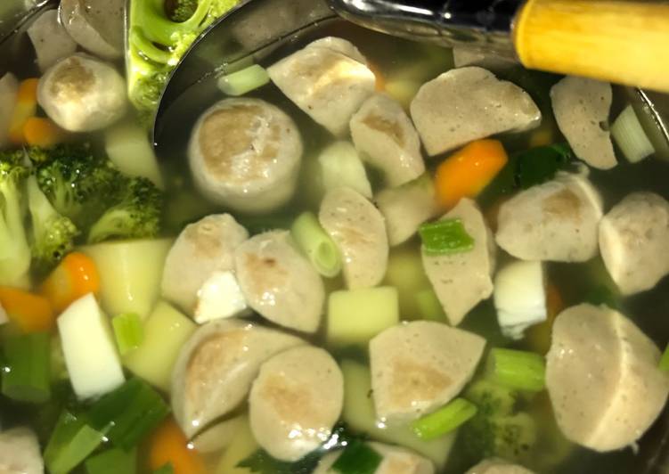 resep lengkap untuk Tanpa Minyak Tanpa Tumis - Sup Baso Sapi Enak lho