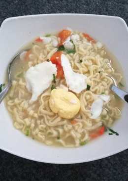 Mie rebus magicom