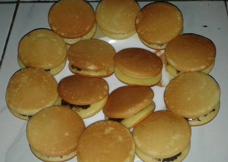 resep lengkap untuk Sandwich Dorayaki