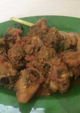 Ayam goreng base genep (bumbu bali)