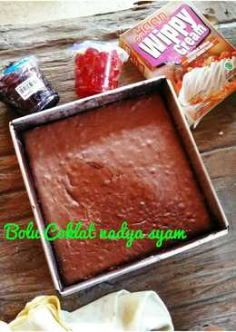 Bolu Coklat Nyam.. nyammðŸ˜‹ðŸ˜‹ðŸ˜‹