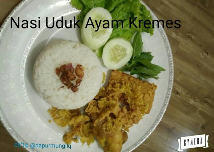 resep lengkap untuk Nasi Uduk Ayam Kremes