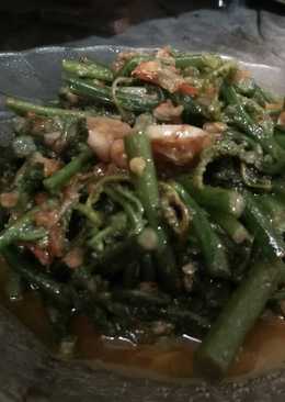 48. Sayur Pakis Pedas (paku)