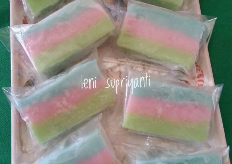 gambar untuk resep makanan Es kue pelangi / es gabus pelangi