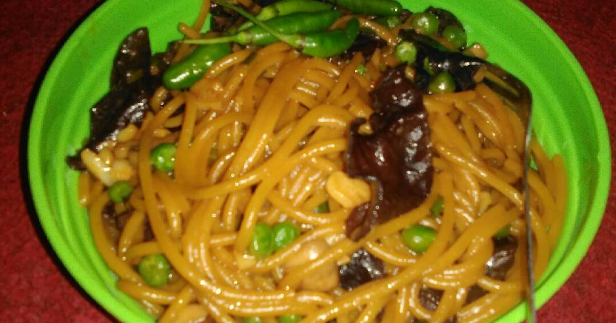 11 resep  spaghetti goreng  jamur enak dan sederhana Cookpad