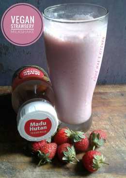 Vegan Strawbery Milkshake #BulanPeduliKankerPayudara