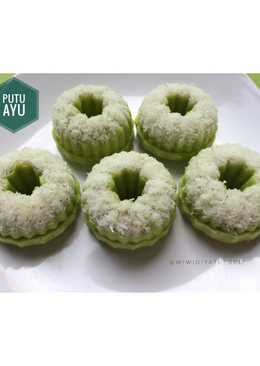 Putu Ayu Pandan